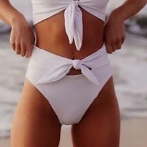 New!Beach Riot Emma White Tie-Front Bikini Bottom